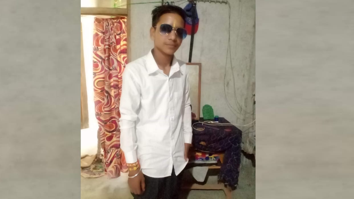 A teenaged boy murdered in Deeh thana kshetra in Raebareli.