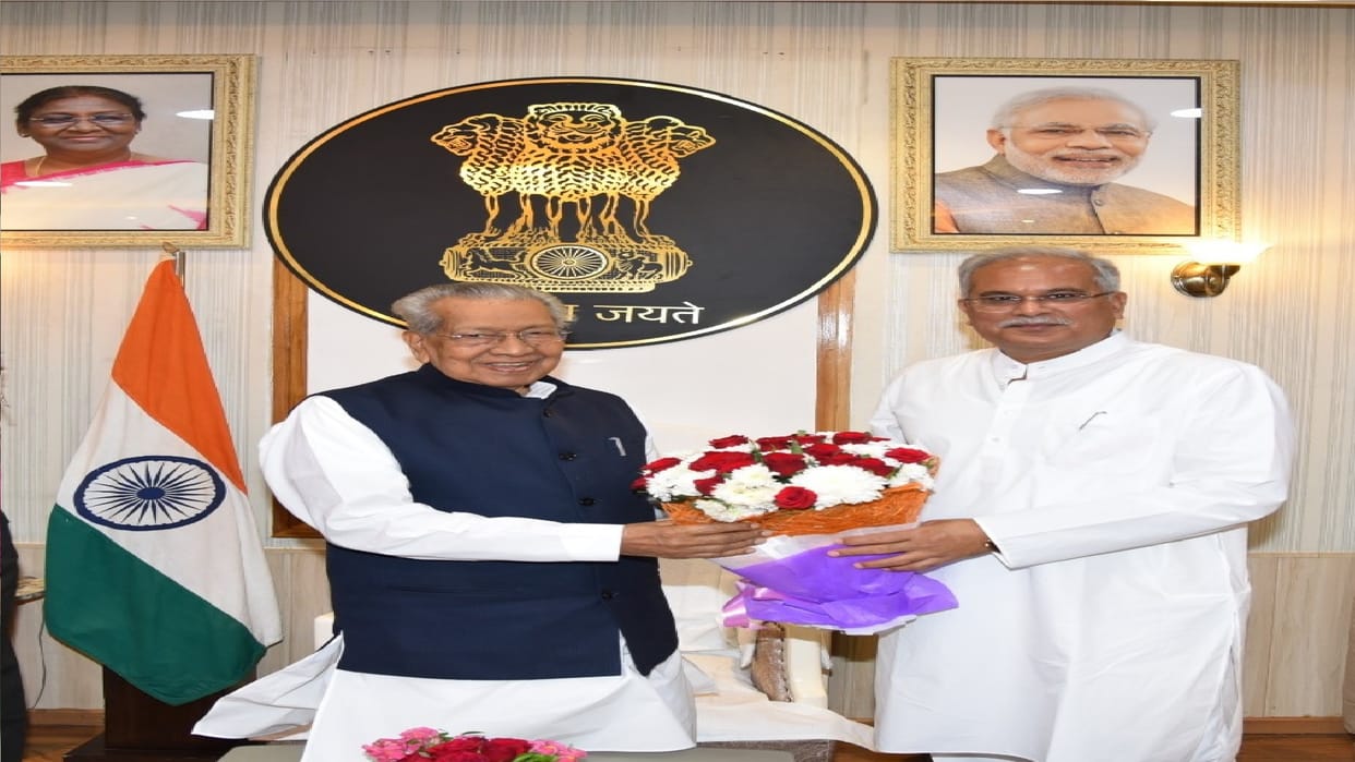 CM Bhupesh baghel met to Governor regarding reservation