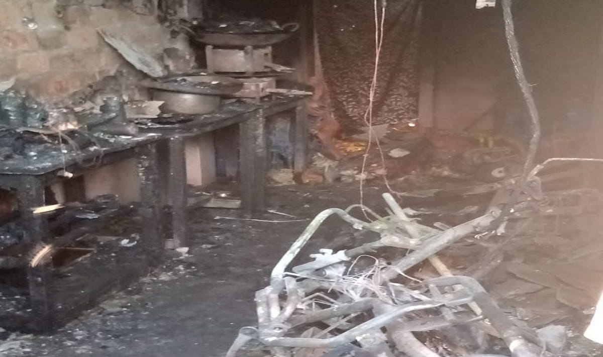 Fire broke out in a bakery shop due to short circuit in azamgarh goods worth lakhs burnt to ashes
