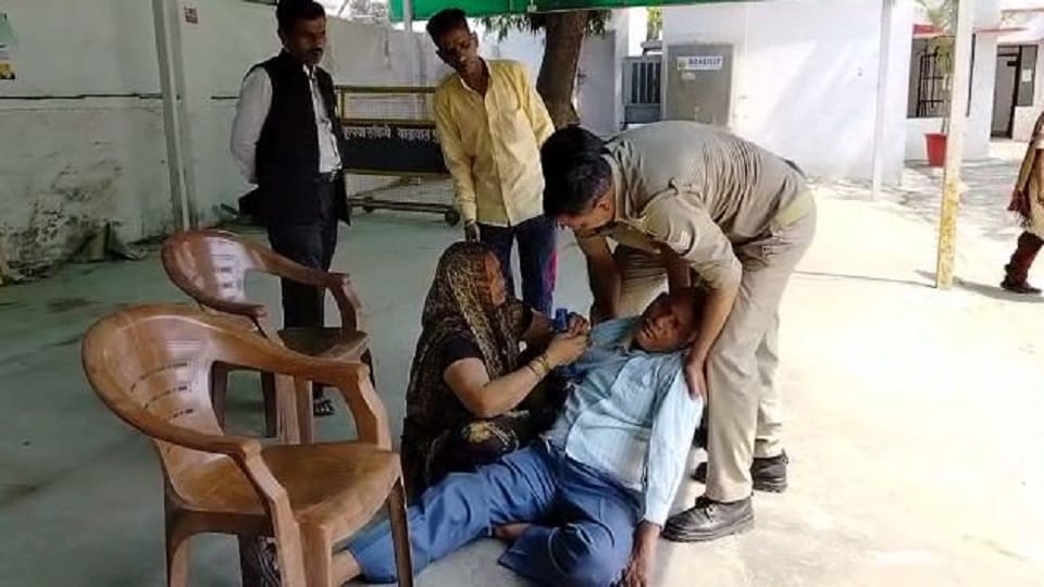 parents create ruckus at SSP office for their son missing for one and a half years in Bareilly