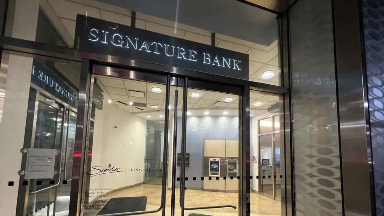 Signature Bank becomes next casualty of banking turmoil after Silicon Valley Bank