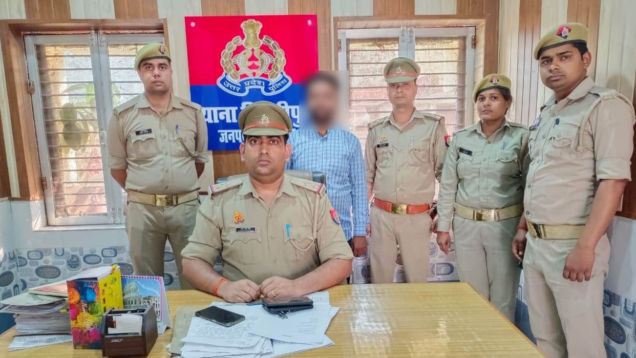 Gorakhpur Murder Accused son says When knife turned then father body was cut into pieces with a saw