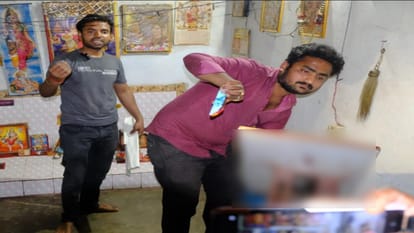 son was more merciless than butcher in killing Father in Gorakhpur