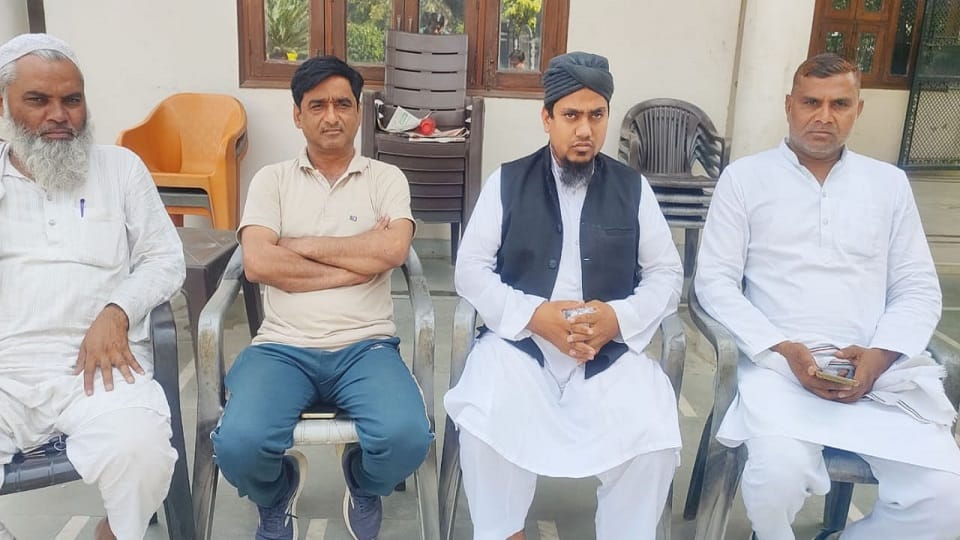 Religious leaders said that Qazi will not conduct marriage if Bandbaja is played in marriage
