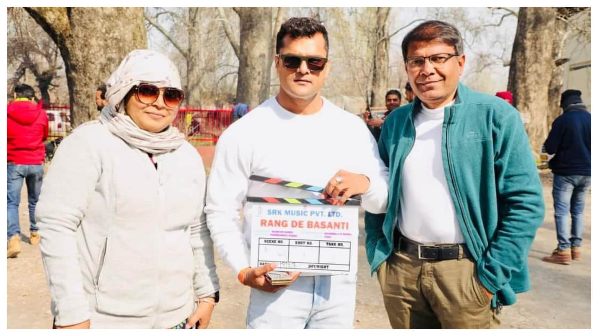 Bhojpuri Movie Rang De Basanti Team reached Kashmir Actress Rati Pandey is ready to debut in industry