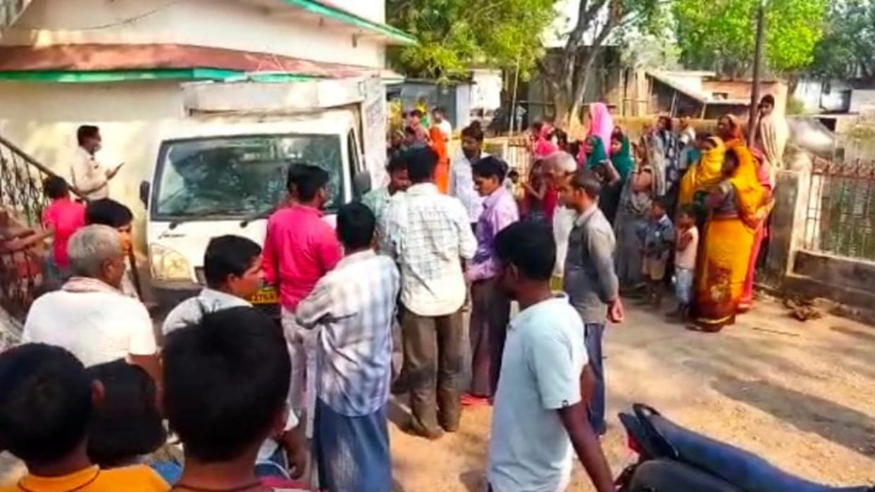chhattisgarh 15-year-old missing for two days dead body found in pond in janjgir-champa