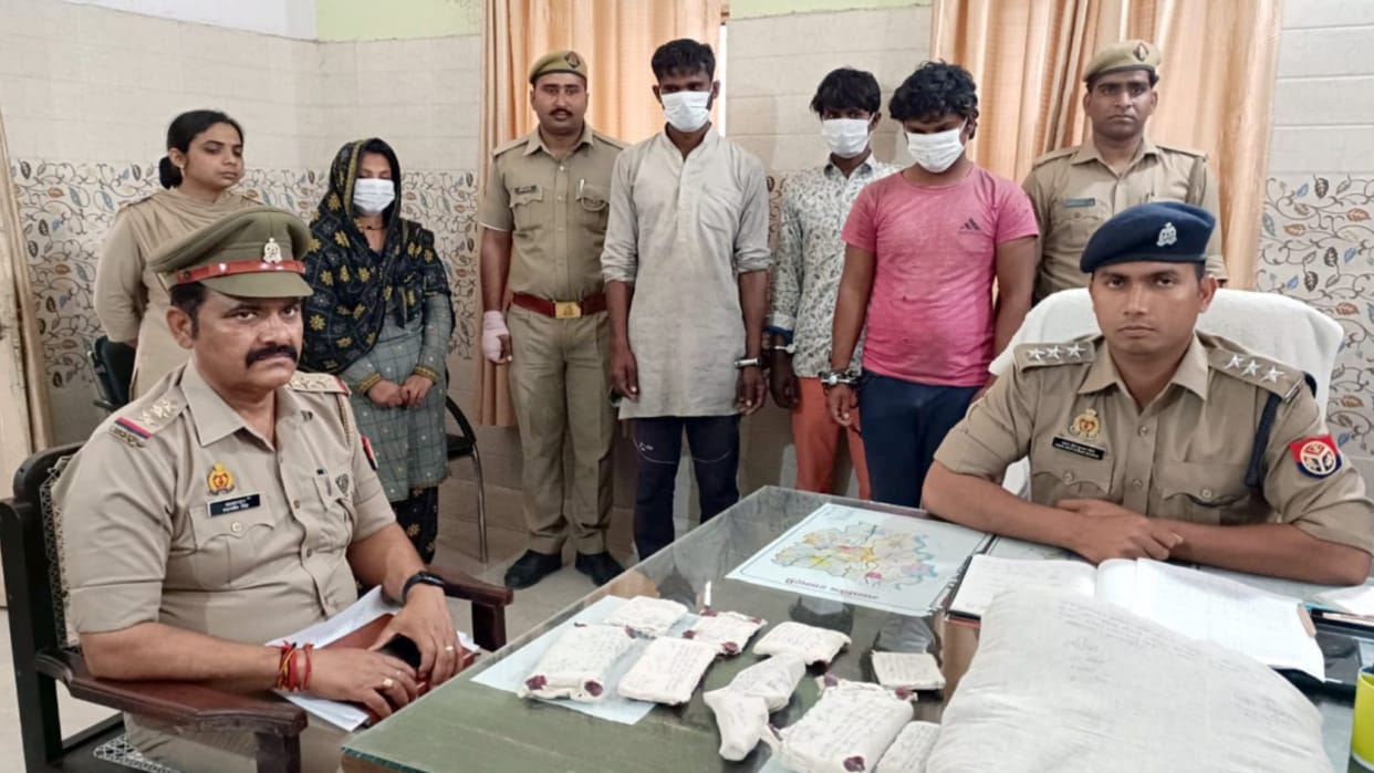 Shamli police have revealed of loot case and four accused arrested including woman