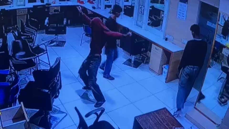 Video of thieves performing bhangra in front of CCTV cameras in Ludhiana goes viral