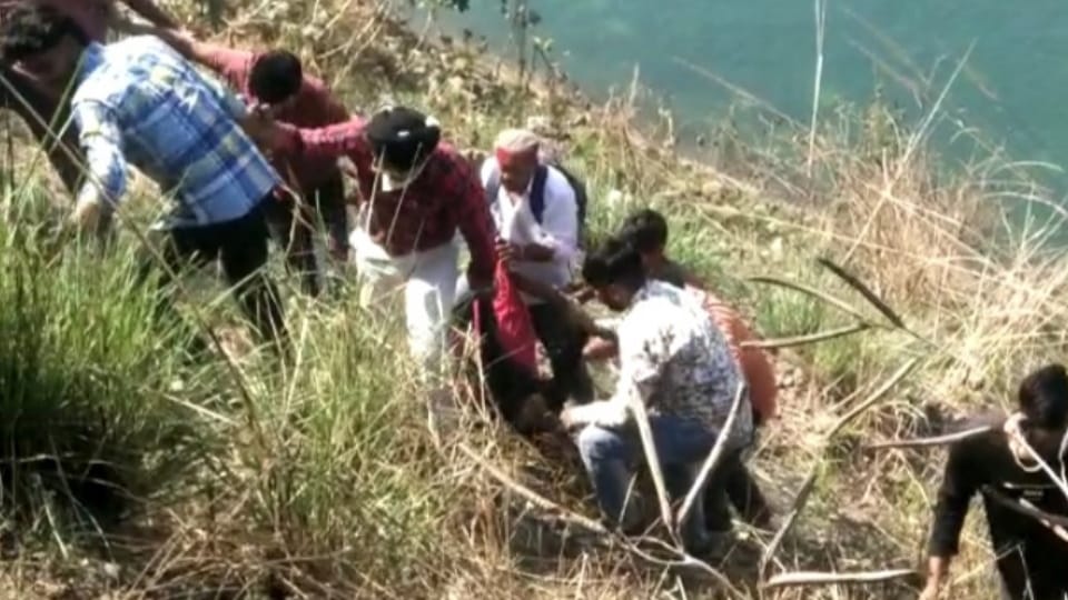 Woman ended her life by jumping into canal in Nangal