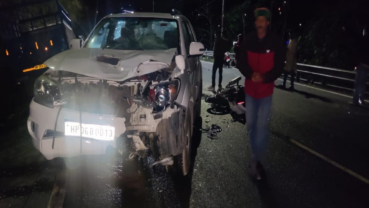 Big Accident in Himachal Rampur, state vice president of INTUC collided with car and bike