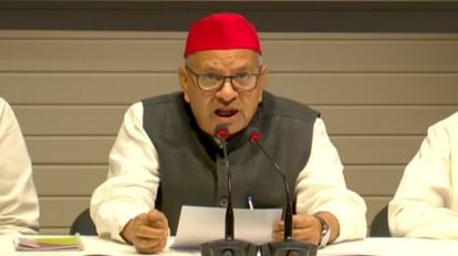 सपा के प्रदेश अध्यक्ष नरेश उत्तम पटेल।