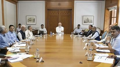 PM Modi Asks FCI to be Ready to Ensure Optimal Grain Storage in Case of Extreme summer