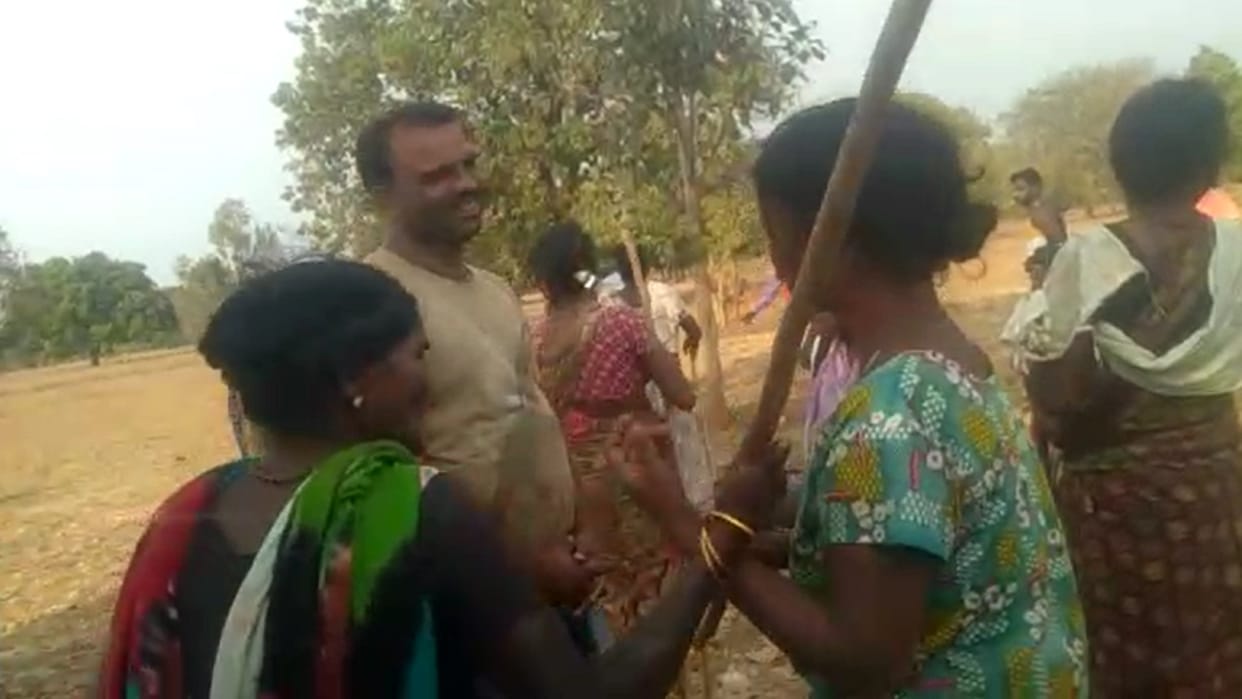 Villagers oppose survey for coal block by ground vibration method