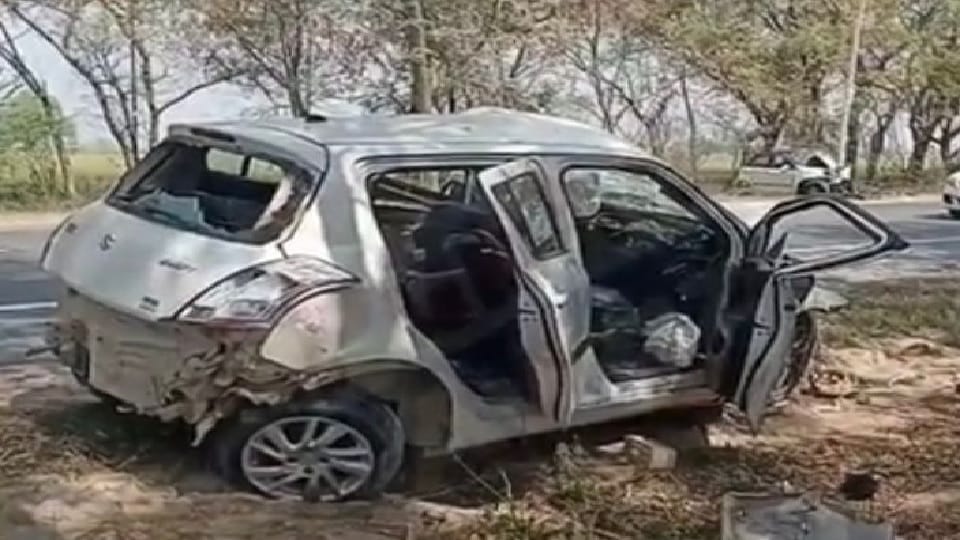 Four killed in head-on collision between two cars in Bathinda