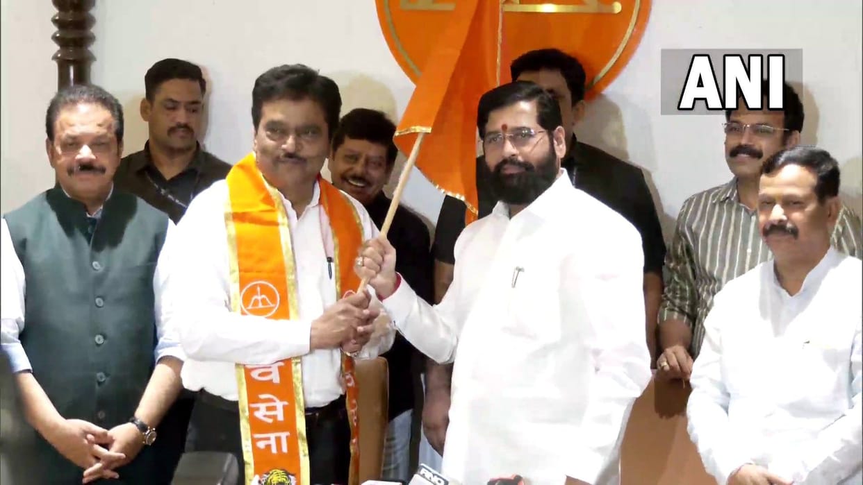 Former minister Dr Deepak Sawant from the Uddhav Thackeray faction joins CM Eknath Shinde's Shiv Sena
