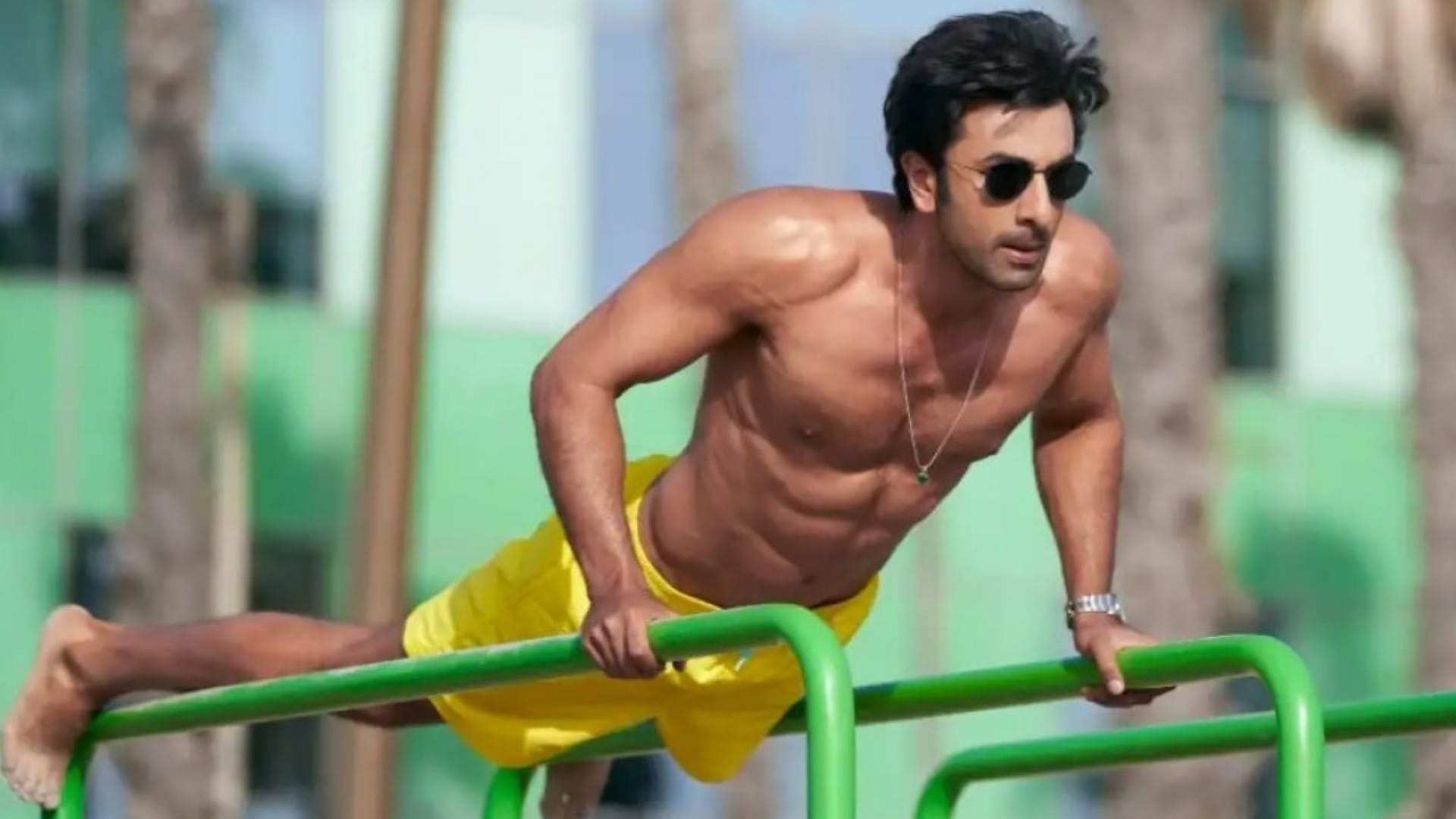 monday box office report tu jhoothi main makkar mrs chatterjee vs norway zwigato collection