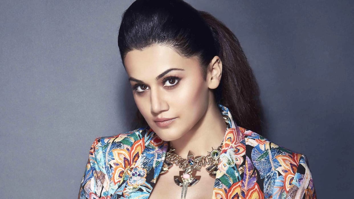taapsee pannu says she was told to call big stars so they would invite her to parties