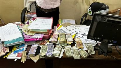 five lakh rupees recovered from patwari during inspection in chhattisgarh durg