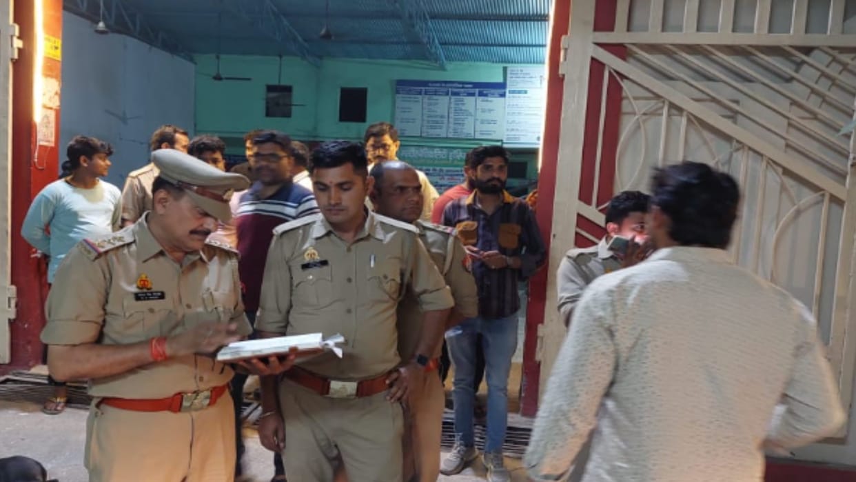 Youth was shot dead due to dispute between two parties in a village of Baghpat district