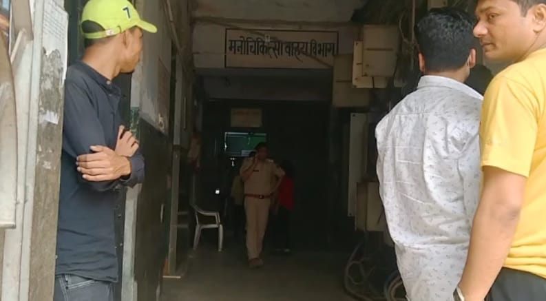 Patna: In PMCH, the jawan pointed rifle at colleagues, was seeking leave from the department; police quote - i
