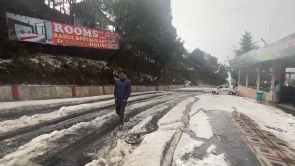Uttarakhand Weather: Heavy Rainfall and Hailstorm in Mussoorie Like Snowfall Photos