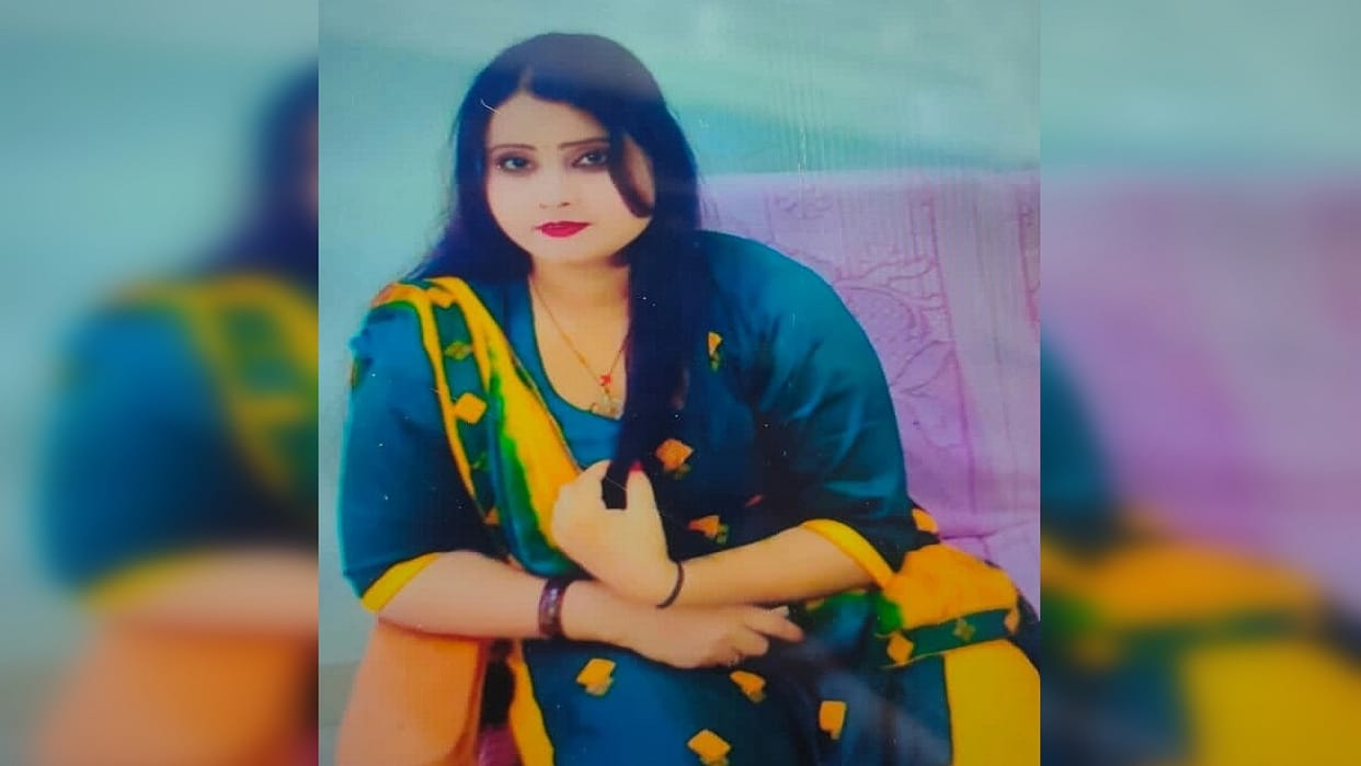 Woman s throat slit in Karawal North East Delhi