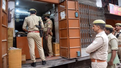 Records seized from Safdar's gun house, suspected of giving guns, cartridges to Atiq gang