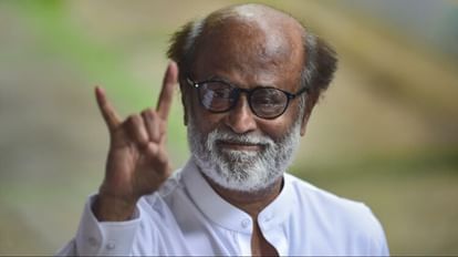 Actor Rajinikanth Arrives Lucknow, to Watch Jailer With UP CM Yogi Adityanath News in Hindi