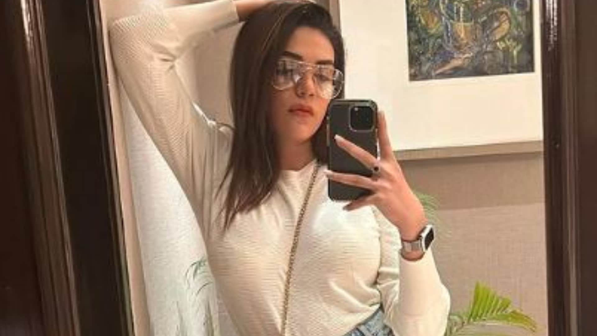 kundali bhagya anjum fakih is dating rohit actress made her relationship official by sharing beautiful photos
