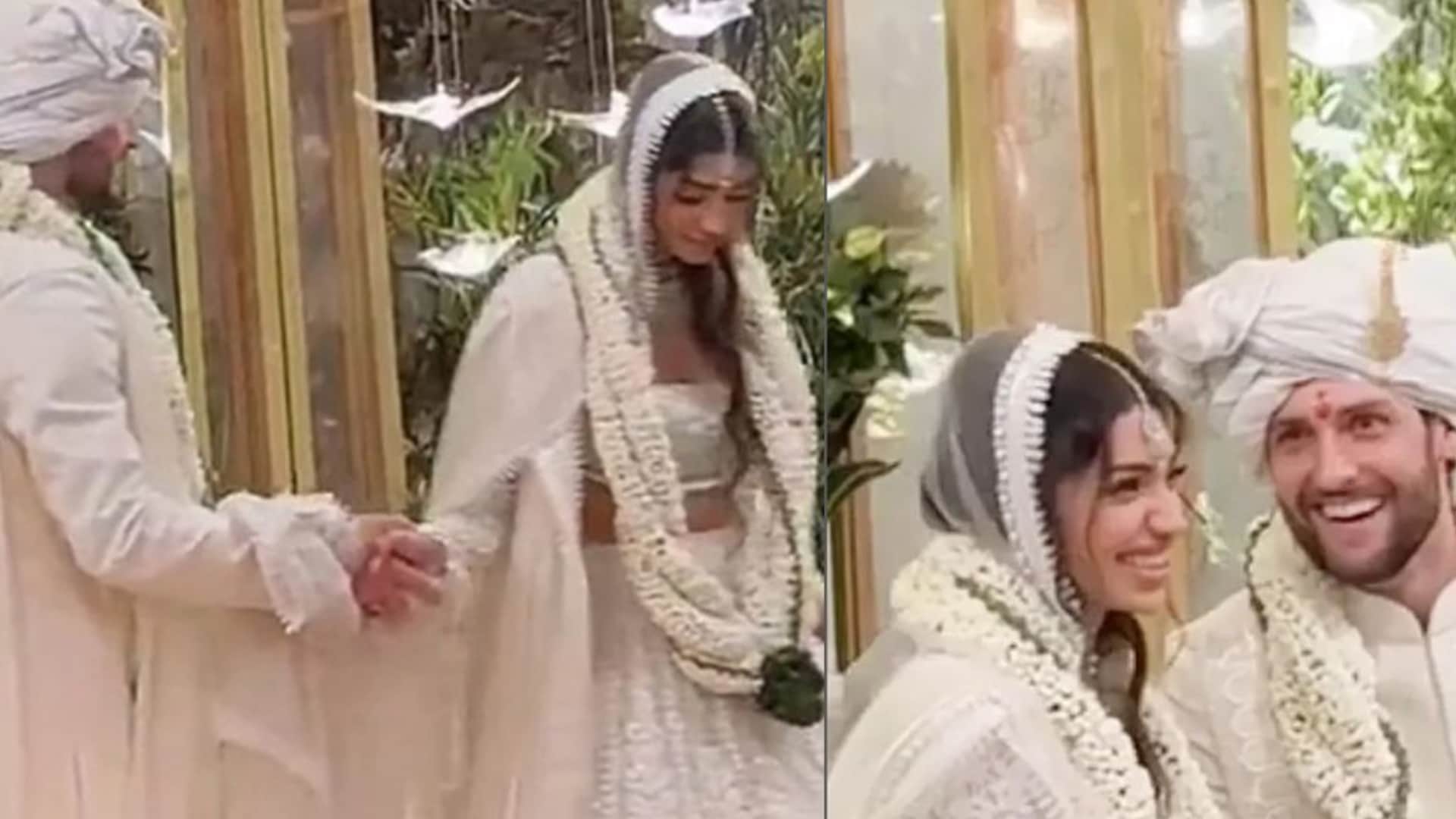 Ananya Pandey dance on Saat Samunder Paar Song With Father Chunky Pandey At Alanna Panday Ivor McCray wedding