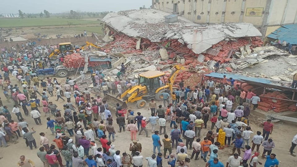 Sambhal News Both owners of cold storage arrested 14 people died