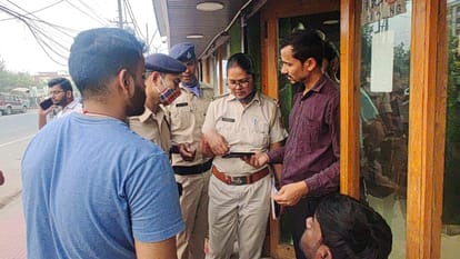 Patna : Tension between students and local boys after firing near Chanakya Law university bihar