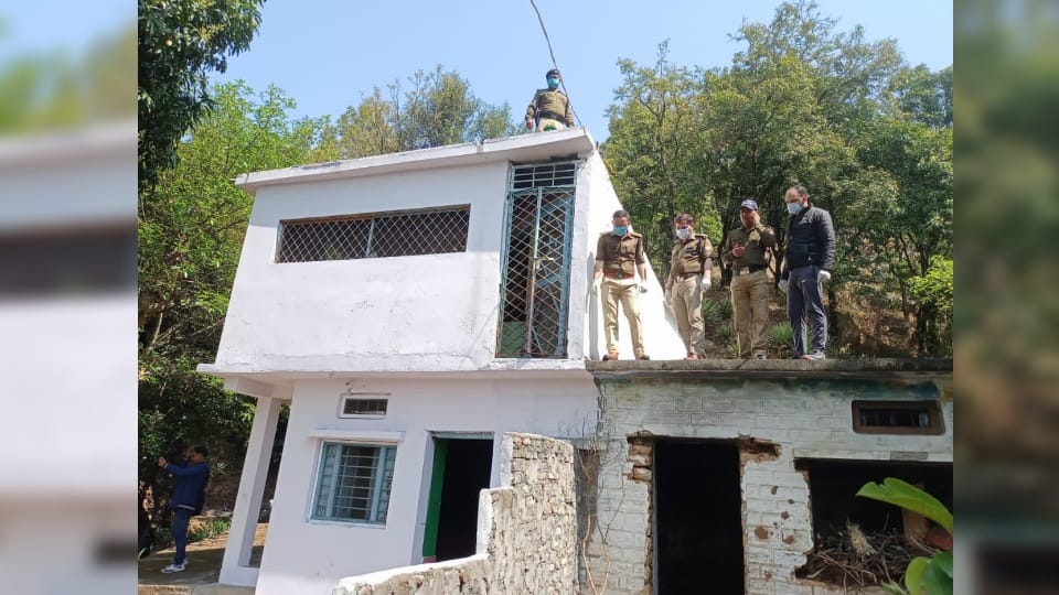 Mass Suicide in Bageshwar Uttarakhand Suicide Note Open secret Of Four Death