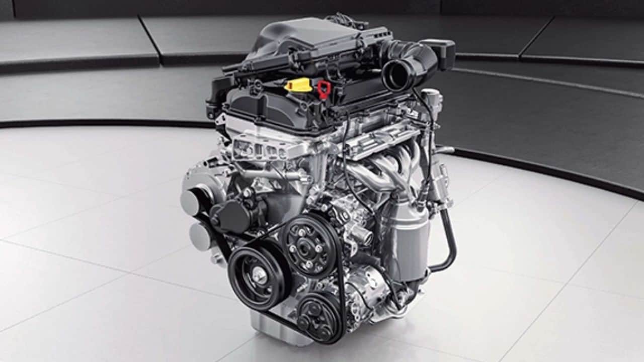 it is necessary to change the engine oil on time for your car life, know when and how to change it