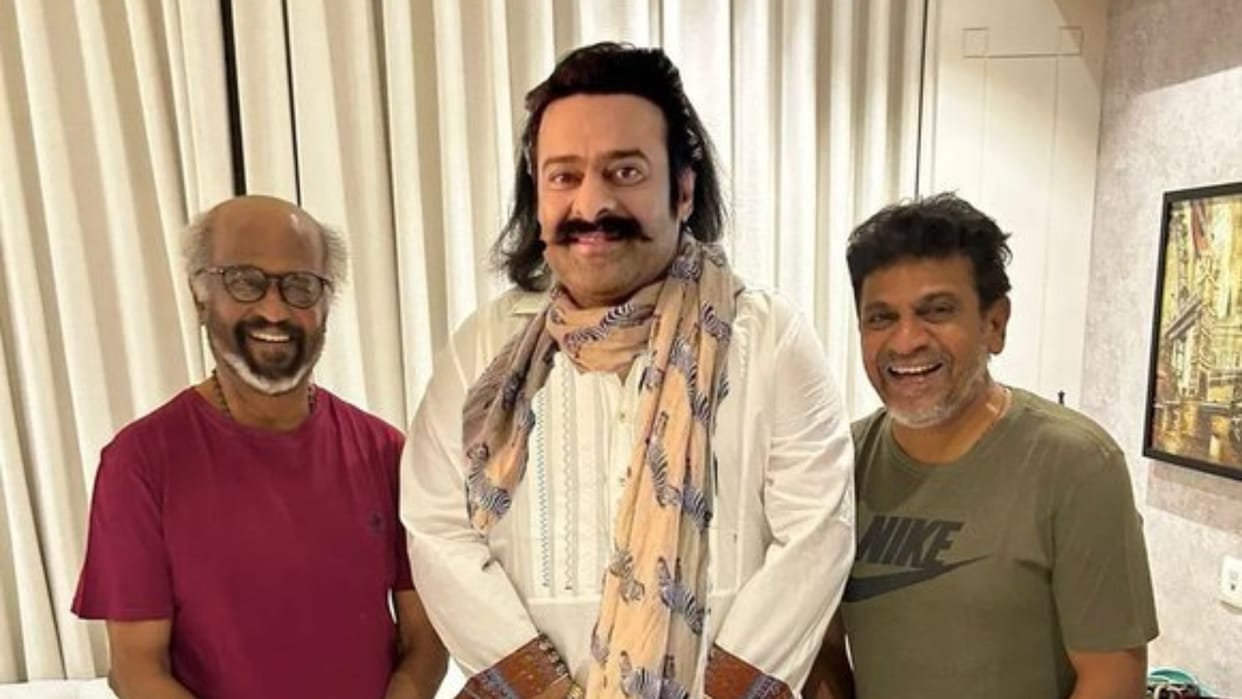 Adipurush Actor Prabhas new Fake photo viral rajinikanth netizens call it horrible brutally trolled