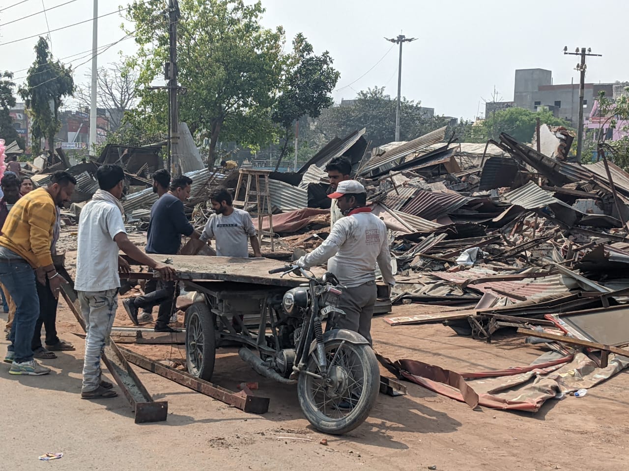 Rudrapur 40 Year Old Market demolished in four and a half hours after Bulldozer run over shop on NH 87