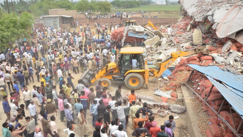 families of those who died in the Chandausi cold storage accident will get two lakh rupees