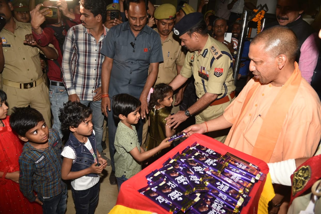 CM Yogi will worship in Kashi Vishwanath Dham today, these instructions given on development works