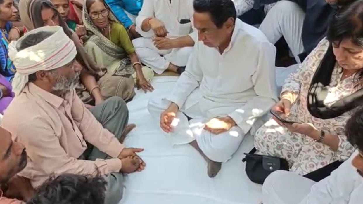 Kamal Nath reached to meet the girl's family in Mhow case, told Shivraj the king of atrocities