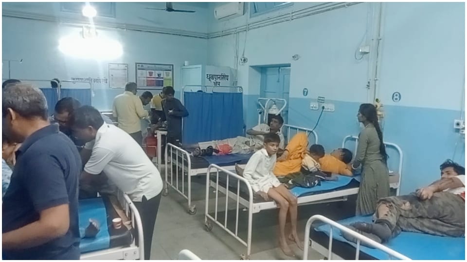 Sleeper bus full of passengers overturned in Churu 18 injured