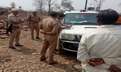 Murder: एनसीएल की सुरक्षा में तैनात पूर्व सैनिक की हत्या से सनसनी, असलहा लूटने की भी चर्चा Sensation due to murder of a former Army man who is doing NCL security in shaktinagar