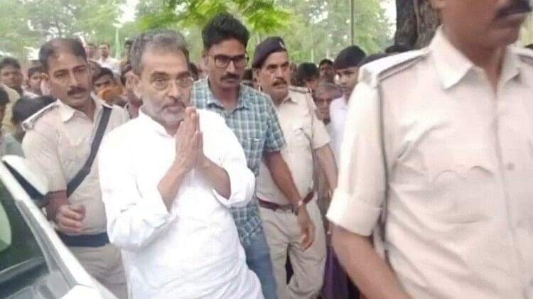 Bihar Politics: रालोद सुप्रीमो उपेंद्र कुशवाहा के बिगड़े बोल, जेडीयू को बताया जनाजा दल यूनाइटेड