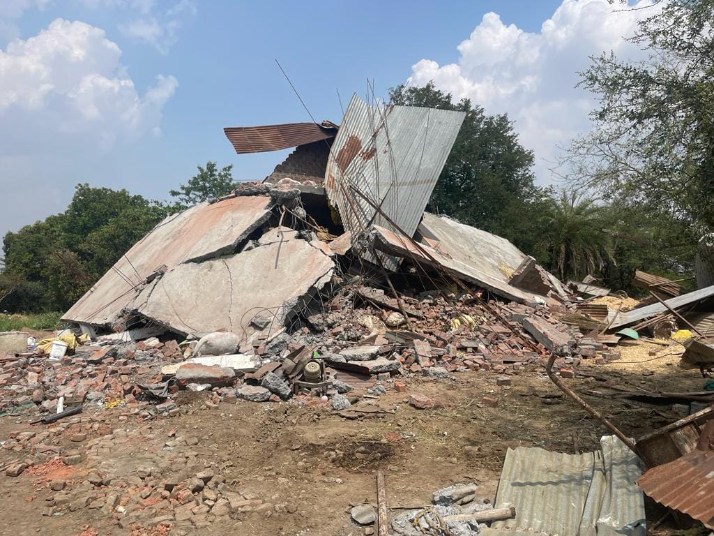 Farmer killed in Depalpur near Indore, bulldozers run over the houses of the accused