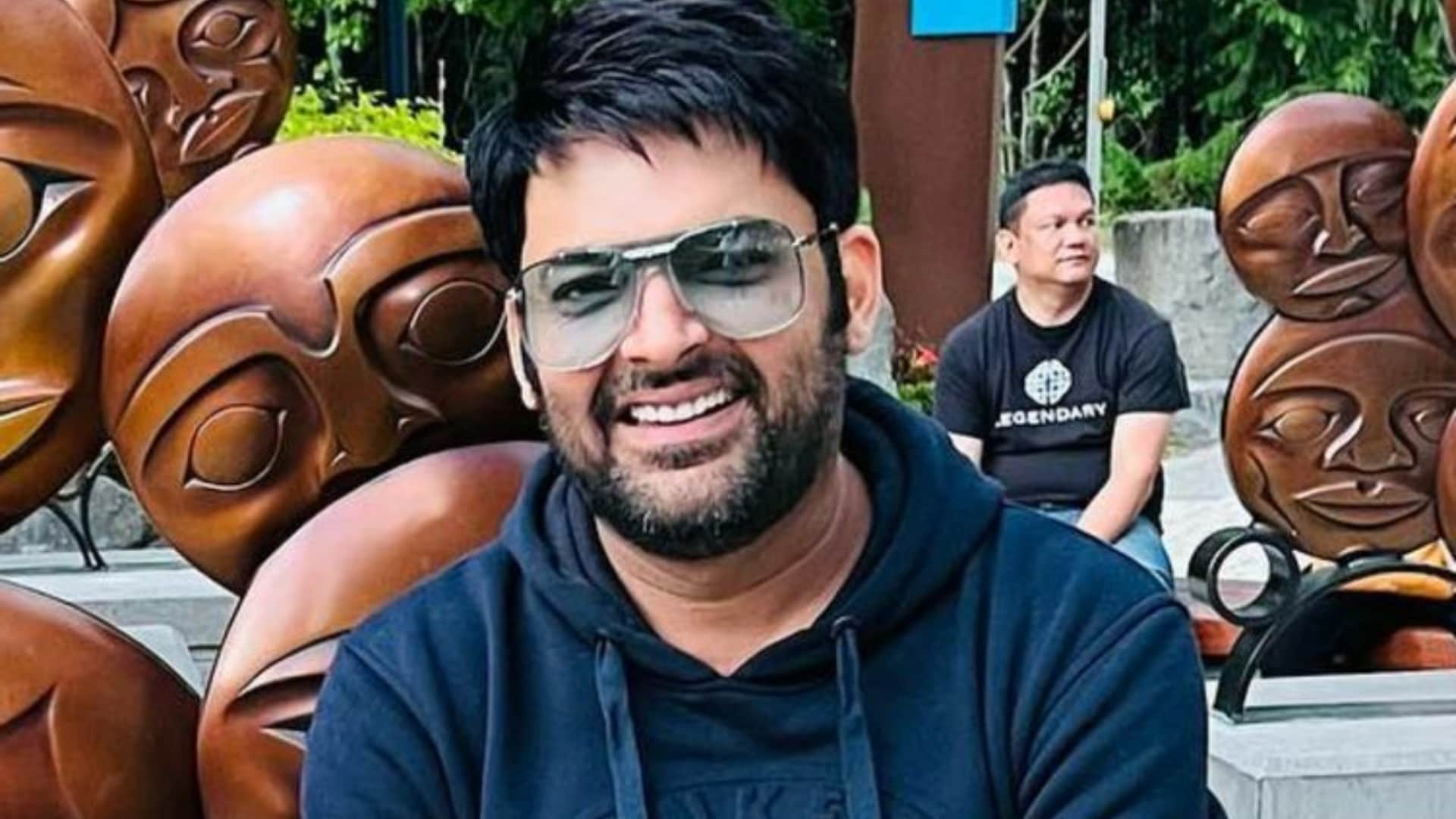 Zwigato Actor Kapil Sharma worked in different places  for extra Pocket money like Clothing Factory