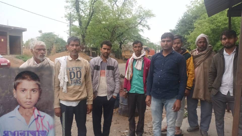 Teenager crushed to death by tractor in Firozabad he was returning home after picking potatoes