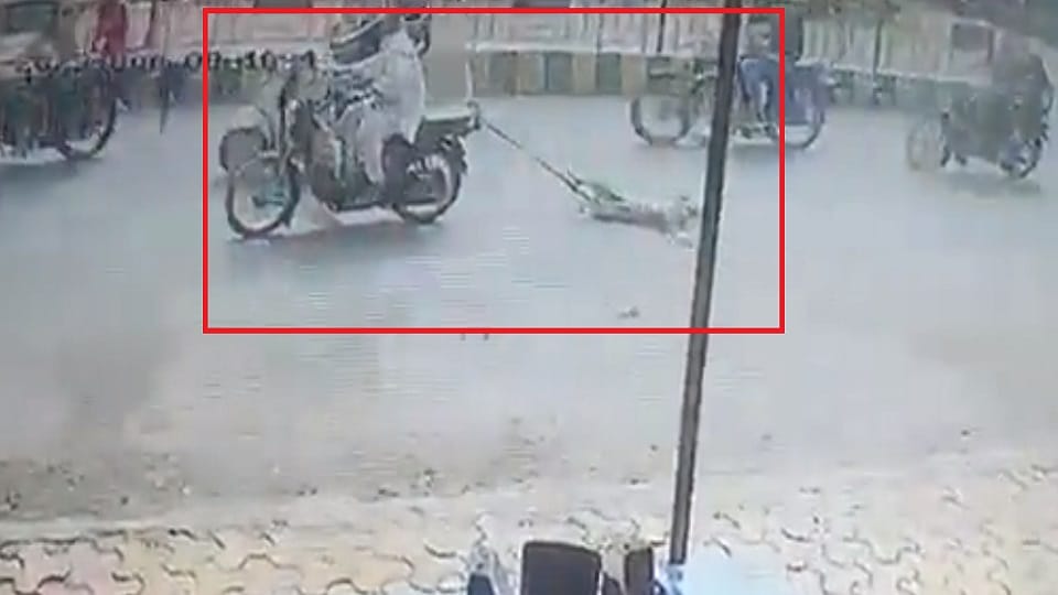 Man ties dog to two-wheeler and drags it for 2 KM in Ghaziabad