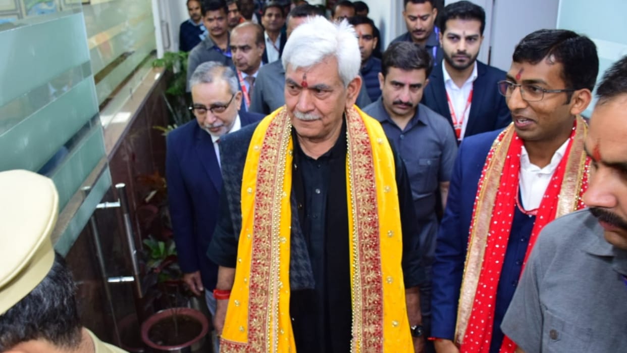 LG manoj sinha said Tarakot Sanjichhat ropeway service only for the elderly sick persons in katra