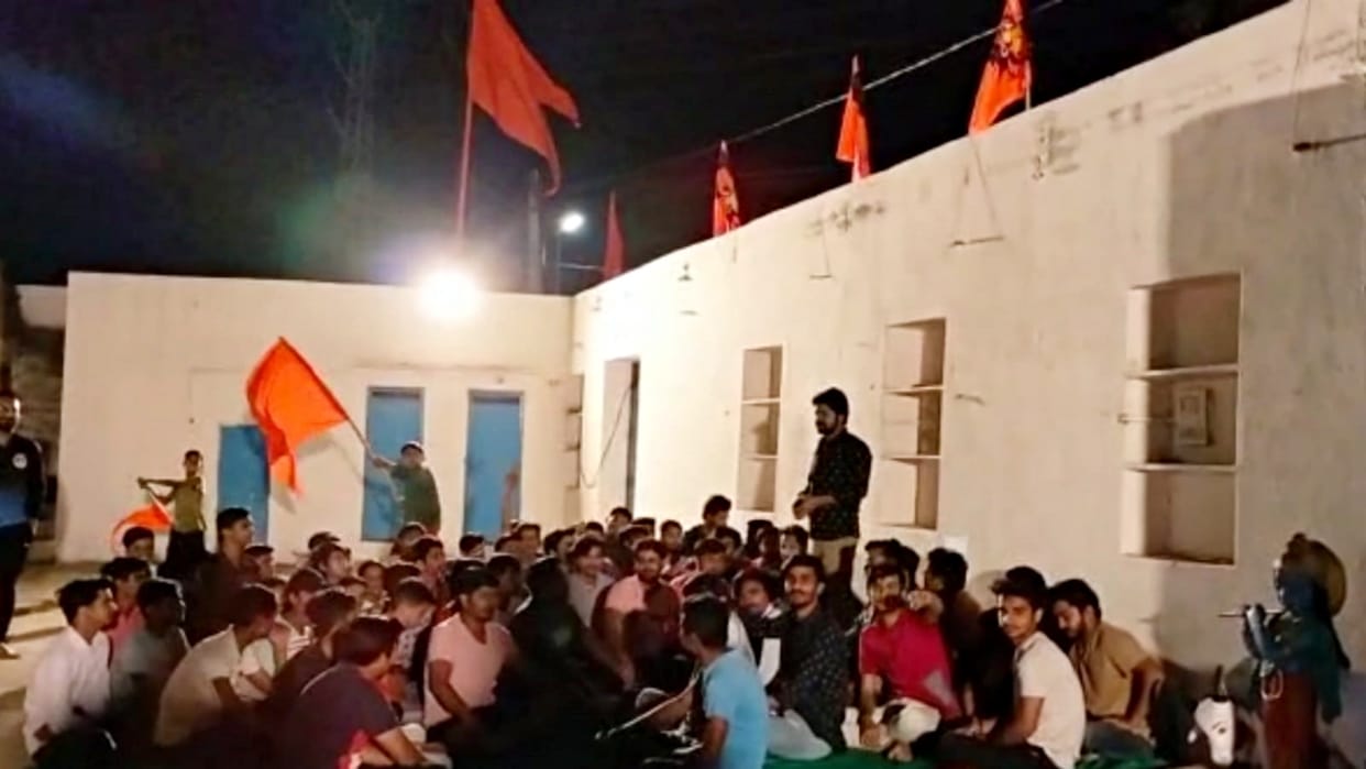 The city will be seen in saffron color in the Ram Navami procession