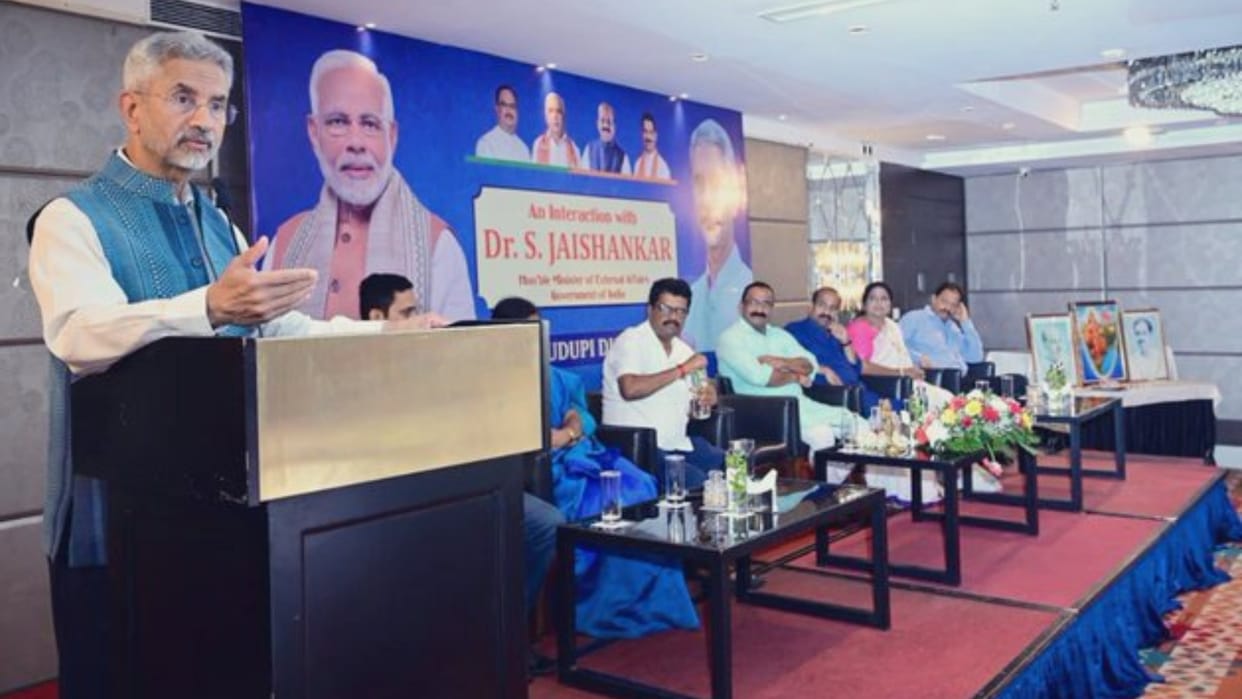 Countrys progress key in foreign relations says EAM Jaishankar exhorts youth to prepare for global workplace