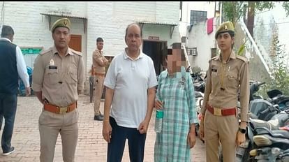 पुलिस हिरासत में बिल्डर और उनकी पत्नी